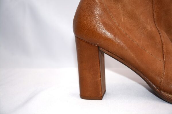 Tronchetti Camel in pelle con plateau e tacco 9 di A.S. 98 - immagine 10