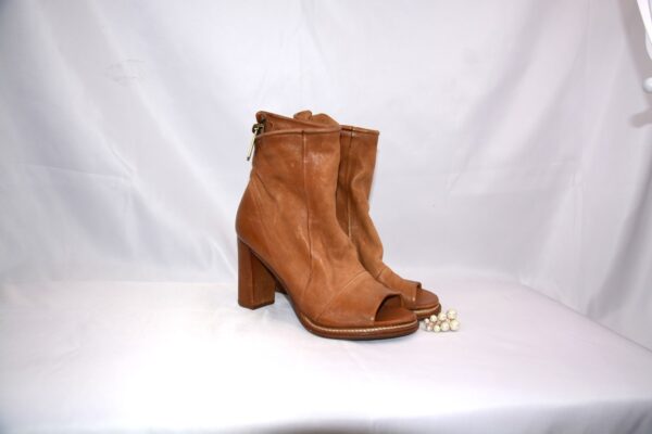 Tronchetti Camel in pelle con plateau e tacco 9 di A.S. 98 - immagine 5