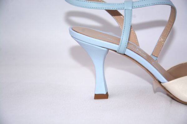 Sissi slingback celeste in pelle tacco 7 - Emanuela Passeri. - immagine 4