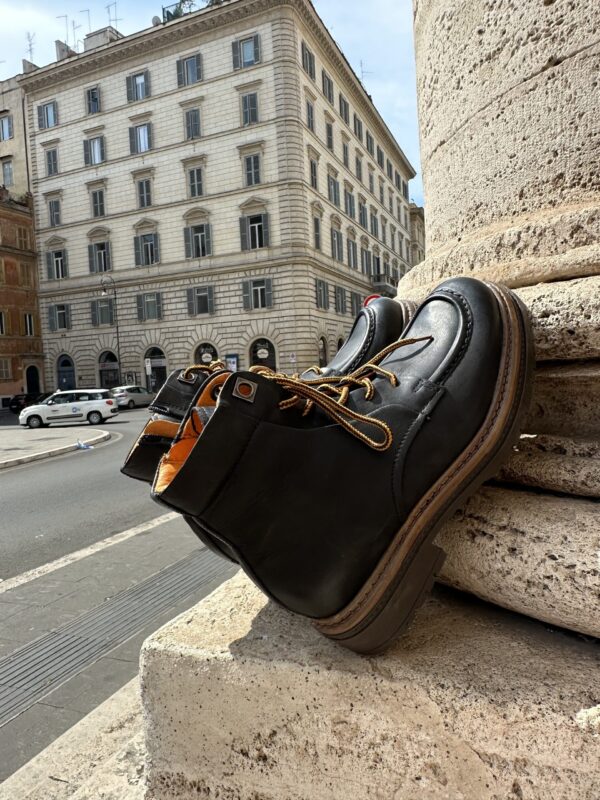 Scarponcini Napoleone in pelle con lacci  - Mjus - immagine 6