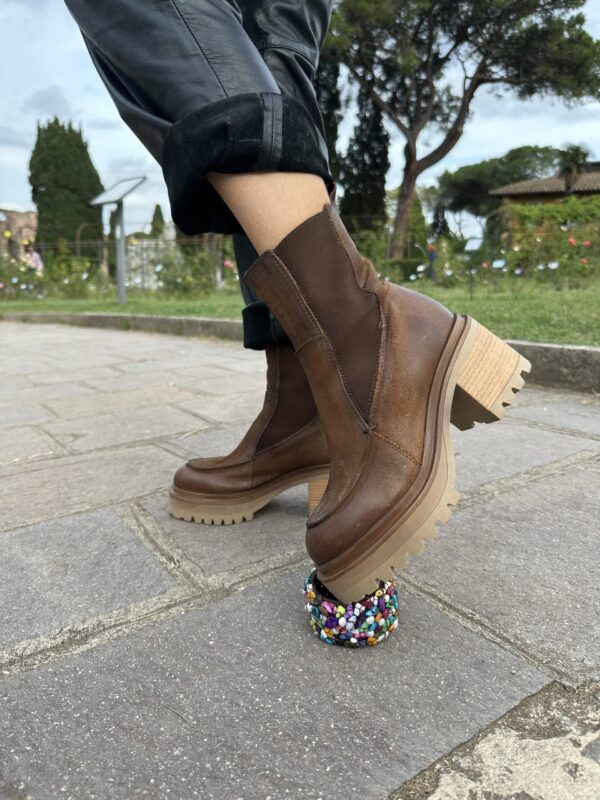 Cesare cuoio in pelle. - immagine 8