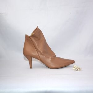Brigitte stivaletti beige in pelle con tacco 7