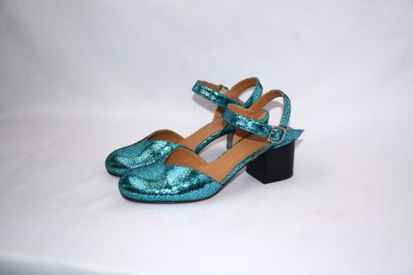 Capri sabot blu metallizzate da donna in pelle con tacco 5 - immagine 2