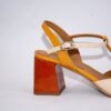 Capri slingback da donna  in vernice beige in pelle tacco 65 - immagine 5