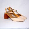 Capri slingback da donna  in vernice beige in pelle tacco 65 - immagine 2