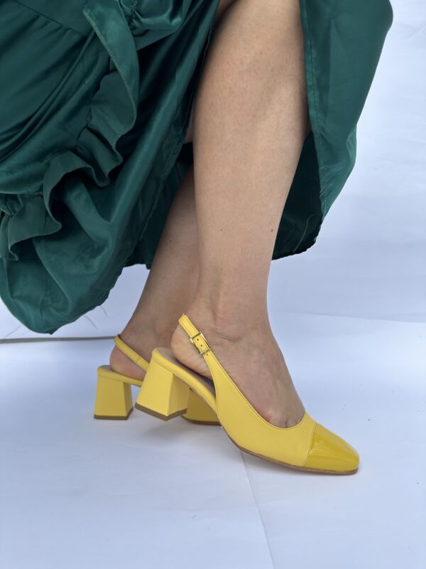 Trevi slingback gialle  in pelle tacco largo 50 - immagine 3