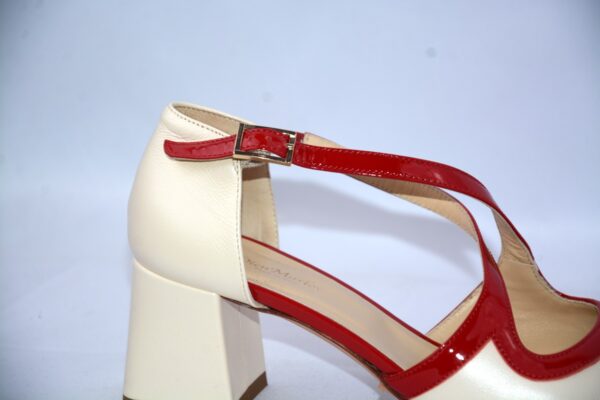 Olen dècolletè aperte donna in pelle color  panna con cinturini charleston e tacco t - immagine 7