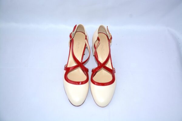 Olen dècolletè aperte donna in pelle color  panna con cinturini charleston e tacco t - immagine 4