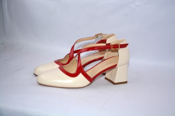 Olen dècolletè aperte donna in pelle color  panna con cinturini charleston e tacco t - immagine 12