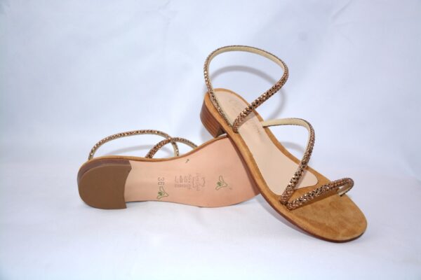 Caraibi sandali flat in camoscio con strass tabacco tacco 2 - immagine 6