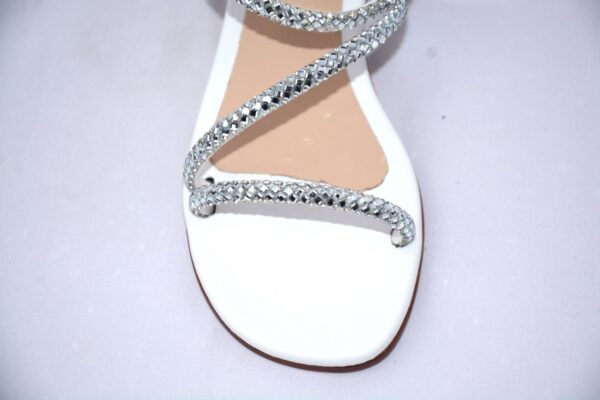 Caraibi sandali flat bianchi in pelle con strass tacco 2 - immagine 5