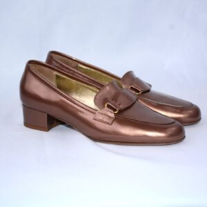 Minerva mocassini da donna in pelle in vernice beige tacco 35
