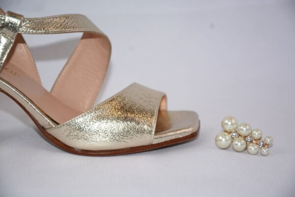Orchidea sandalo oro in pelle con tacco 7 - immagine 5