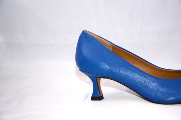 Cenerentola dècolletè donna in pelle  blu elettriche con tacco 50 - immagine 7