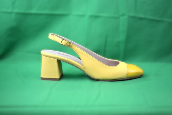 Trevi slingback gialle  in pelle tacco largo 50 - immagine 4