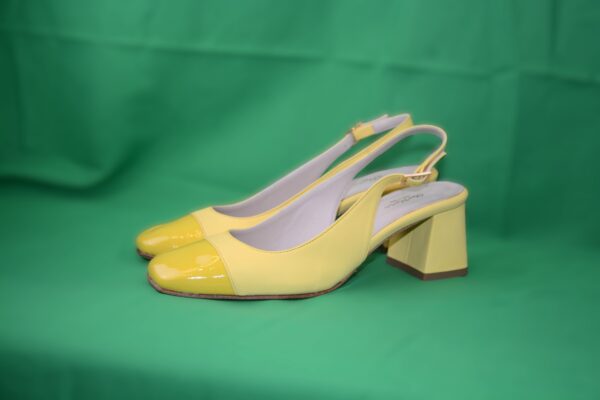 Trevi slingback gialle  in pelle tacco largo 50