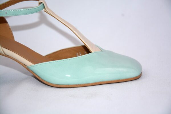 Capri Sky slingback da donna  in vernice azzurra e tacco 65 - immagine 4