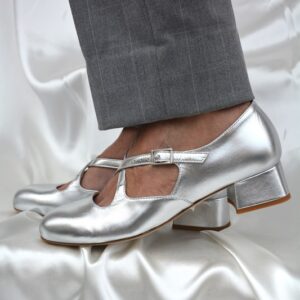 Dècolletè artigianale in pelle argento Lulu con tacco 35