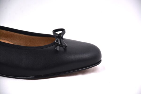 Giada ballerina nera  in pelle - immagine 6