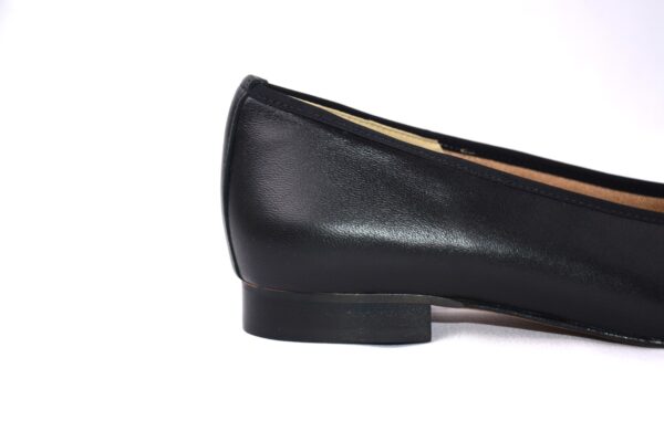 Giada ballerina nera  in pelle - immagine 7