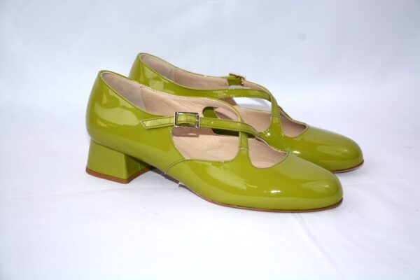 Lulù dècolletè da donna in vernice verde con cinturini charleston tacco 35 - immagine 6