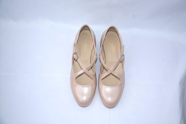Lulù dècolletè donna in vernice beige con cinturini charleston e tacco 35 - immagine 3