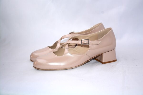 Lulù dècolletè donna in vernice beige con cinturini charleston e tacco 35 - immagine 2
