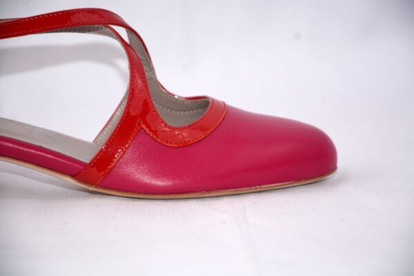 Lulù dècolletè aperte donna in pelle fucsia con cinturini charleston e tacco 35 - immagine 9
