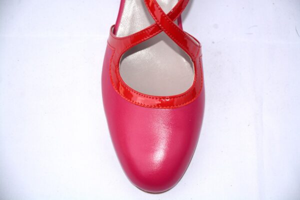 Lulù dècolletè aperte donna in pelle fucsia con cinturini charleston e tacco 35 - immagine 6