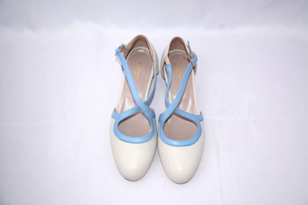 Lulù dècolletè aperte donna in pelle azzurra  con cinturini charleston tacco 35 - immagine 3
