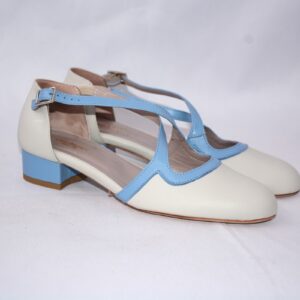 Lulù dècolletè aperte donna in pelle azzurra  con cinturini charleston tacco 35