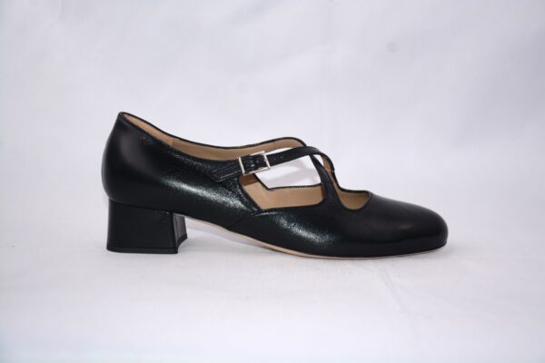 Lulu dècolletè donna in pelle nera con cinturini charleston e tacco 35 - immagine 4