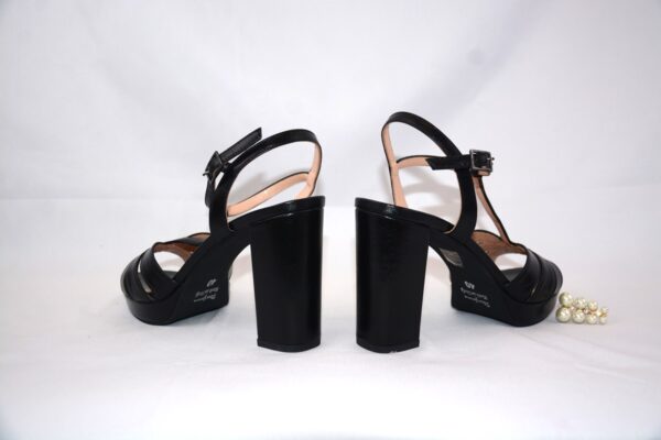 Charlotte sandali neri in pelle con plateau tacco 9 - immagine 7