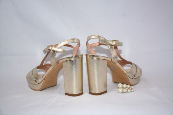 Charlotte sandali oro con plateau tacco 9 - immagine 7