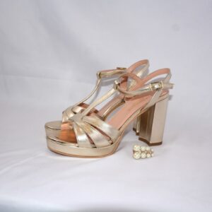 Charlotte sandali oro con plateau tacco 9
