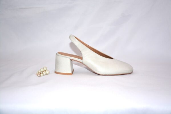 Fedora slingback argento in pelle da donna tacco 5 - immagine 9
