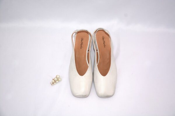 Fedora slingback argento in pelle da donna tacco 5 - immagine 13