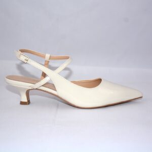 Perla slingback a punta da donna in vernice panna tacco 3