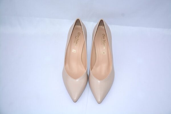 Cenerentola dècolletè a punta in pelle beige tacco 7 - immagine 5