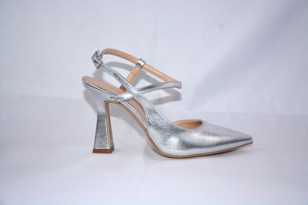 Ginerva slingback argento a punta da donna in pelle tacco 9 - immagine 2