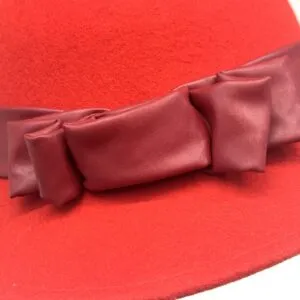 Cloche anni 20 rosso Kate
